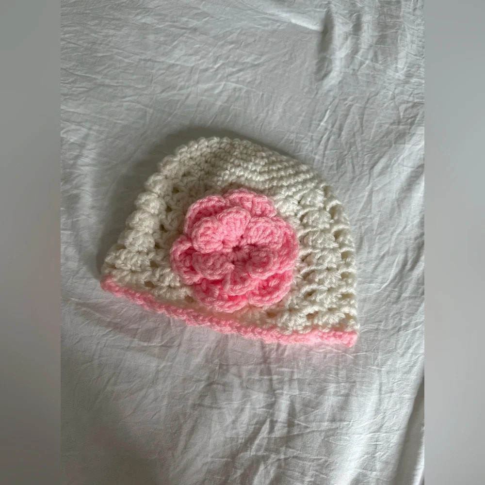 Toddler hat white with pink flower handmade